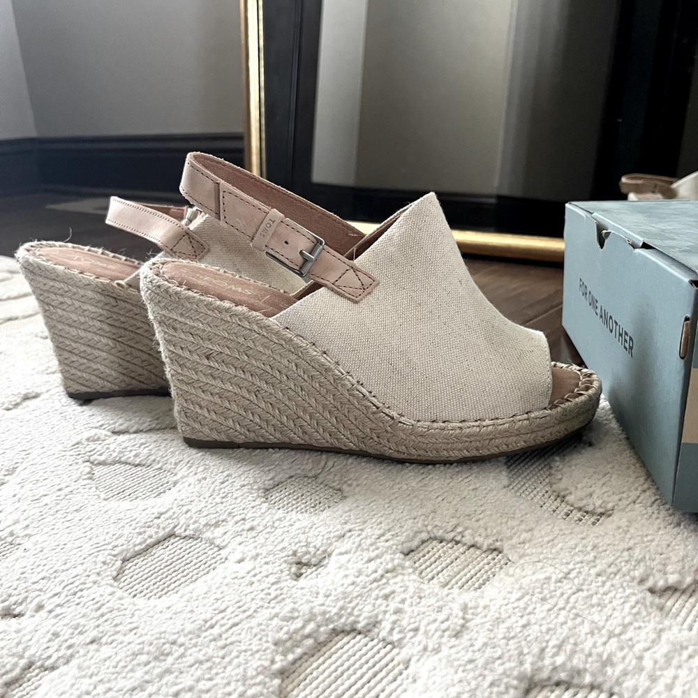 Tom’s Monica Natural Oxford Wedge